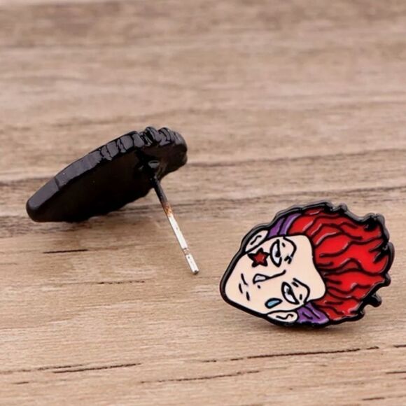 Hunter X Hunter Hisoka Earrings - Picture 2 of 2